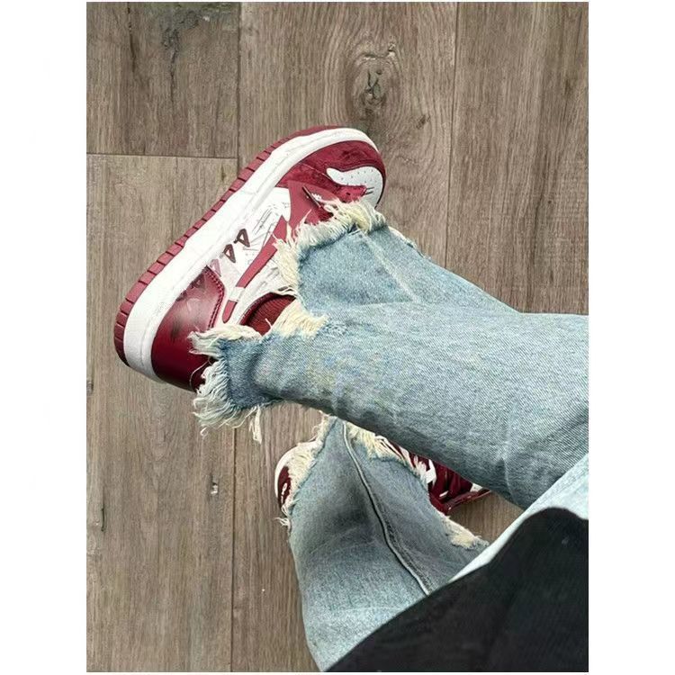 Red Heart Summer Sneakers