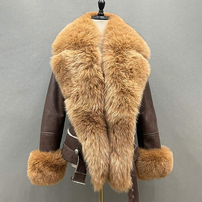 Veste en cuir de luxe en véritable fourrure de renard