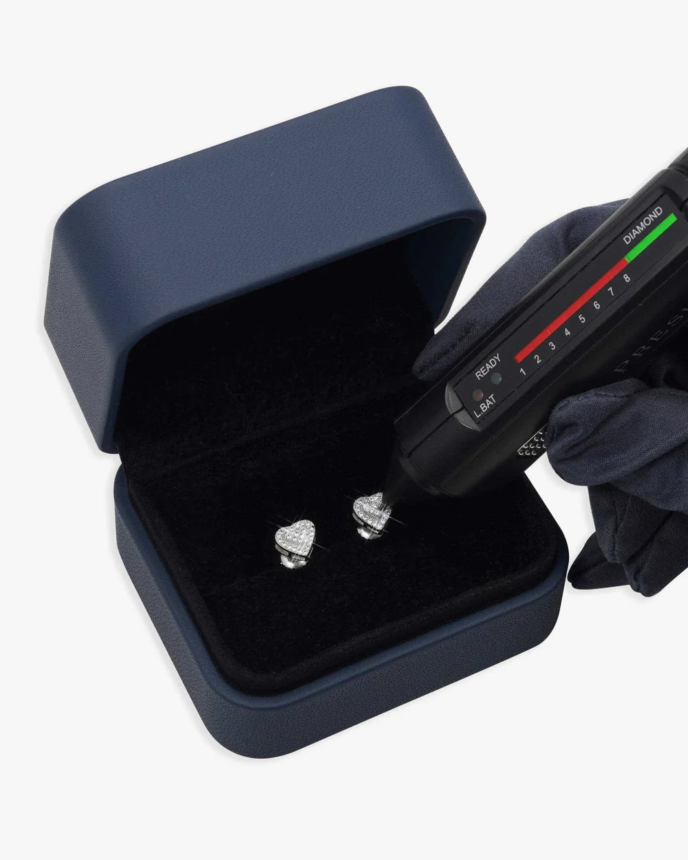 8MM Heart VVS Moissanite Stud Earrings