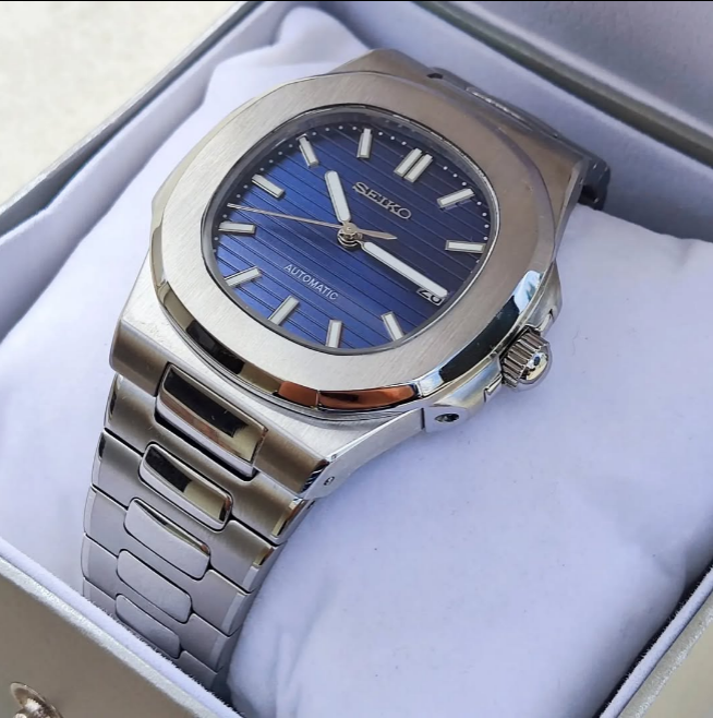 Seiknaut | Navy Blue