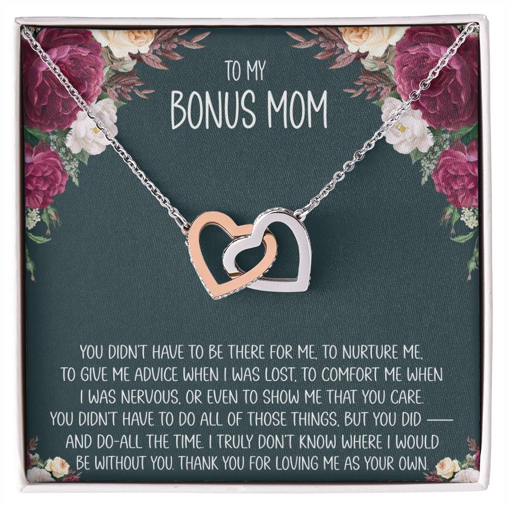 Bonus Mom Message Card Interlocking Heart Necklace